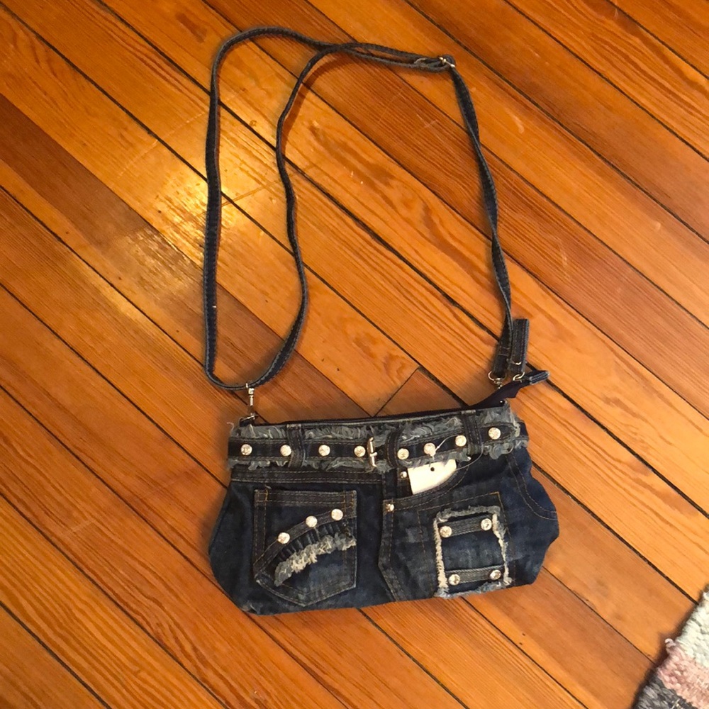 Jean bag with diamonds on the pockets
